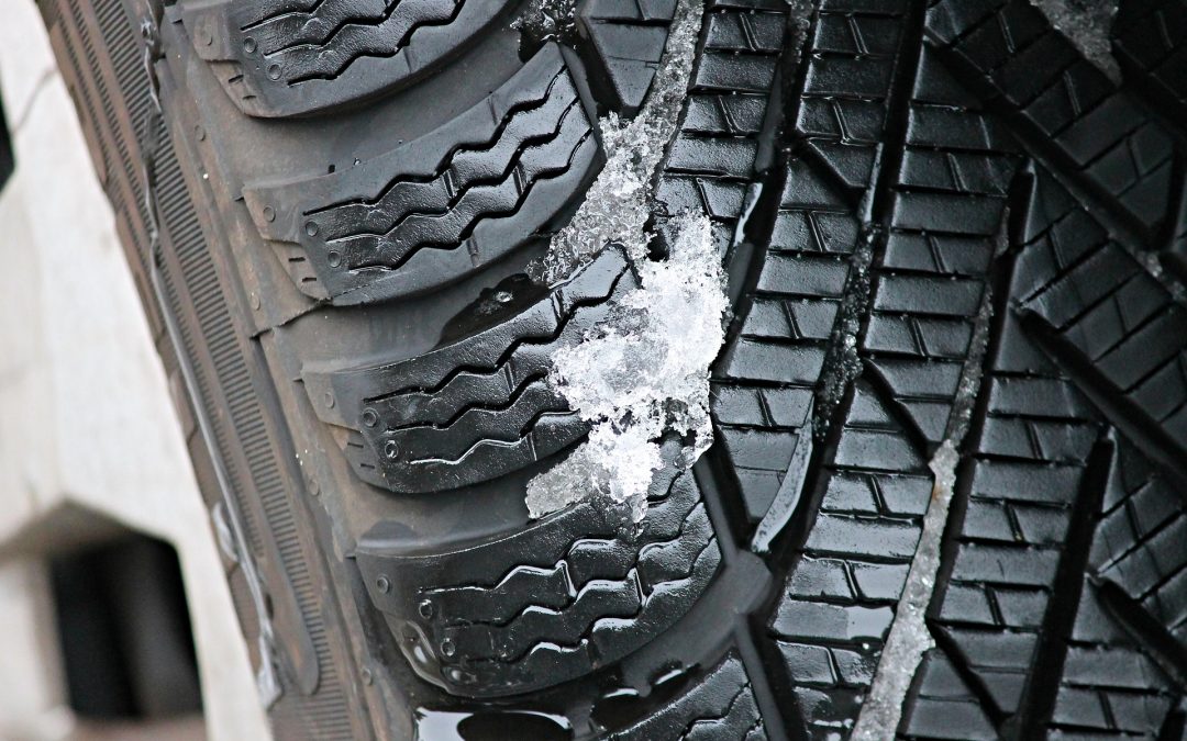 Povinnost zimních pneumatik – co, kdy a jak